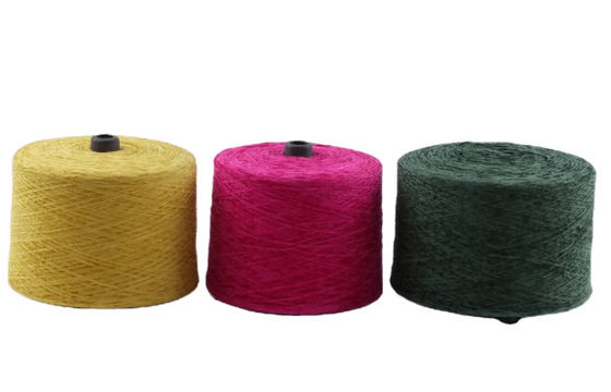 Filati di poliestere colorati di lusso Filati di chenille per la maglieria Antibatterici Antipiling