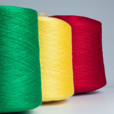 Fabbricazione a base di fibre sintetiche o di fibre sintetiche di fibre sintetiche